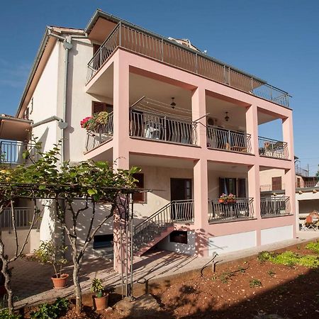 Apartmani Dragica روفينج المظهر الخارجي الصورة
