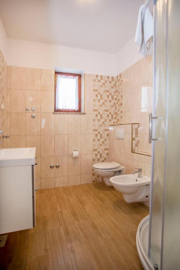 Apartmani Dragica روفينج المظهر الخارجي الصورة
