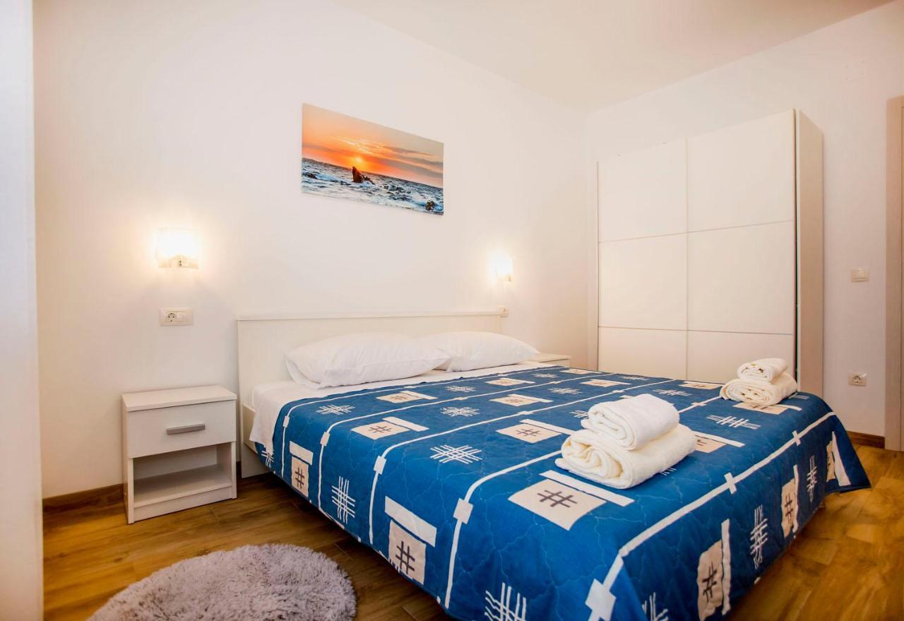 Apartmani Dragica روفينج المظهر الخارجي الصورة