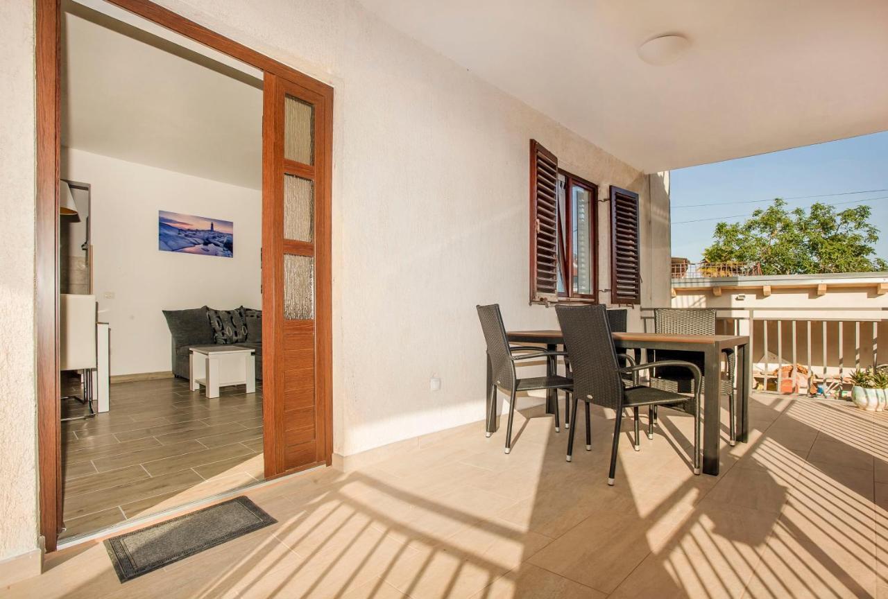 Apartmani Dragica روفينج المظهر الخارجي الصورة