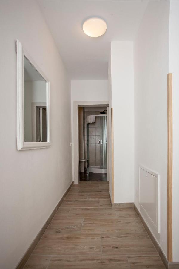 Apartmani Dragica روفينج المظهر الخارجي الصورة