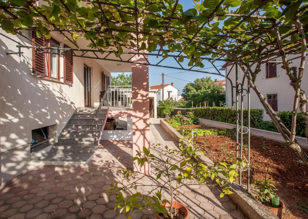 Apartmani Dragica روفينج المظهر الخارجي الصورة