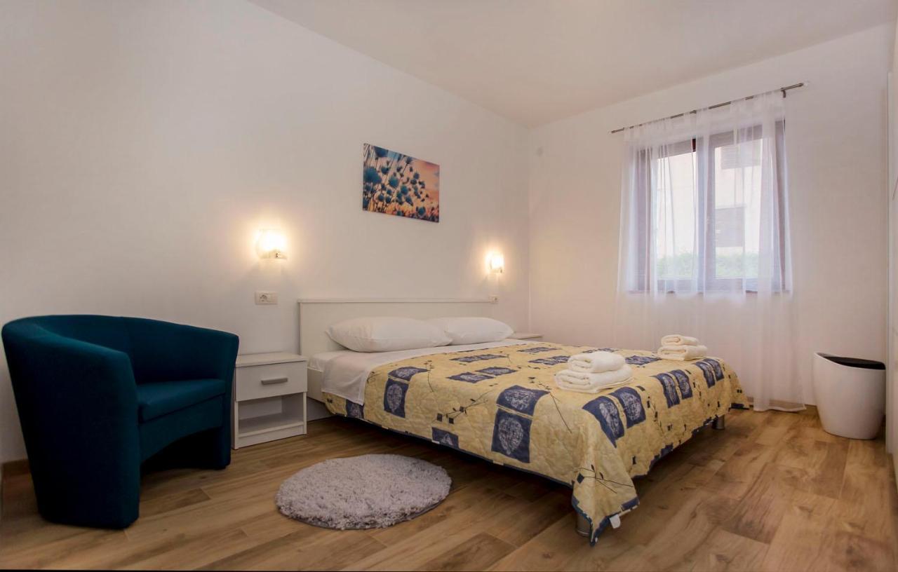 Apartmani Dragica روفينج المظهر الخارجي الصورة